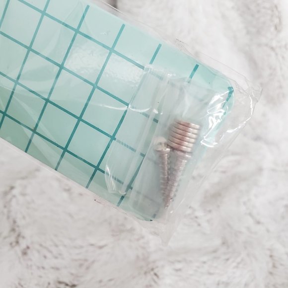 Stay Strong Motivational Metal Hanging Sign Plaque - Picture 9 of 10